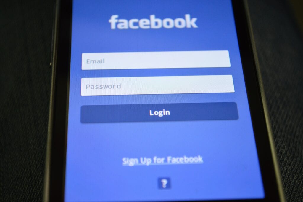 Online Facebook aandelen kopen in 2021? 1