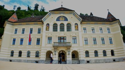 KAART Liechtenstein Coronavirus: Aantal besmettingen, doden en vakantie Nieuws