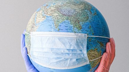 Hoe kan het coronavirus wereldwijd uitgeroeid worden na 2020?
