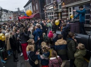 Kroegentocht in Roermond uit protest tegen het Corona-beleid